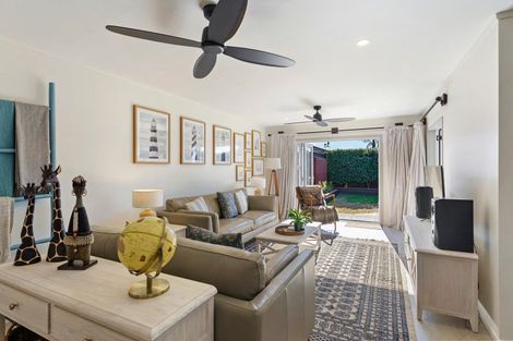 Photo of property in 71 Cedar Drive, Paraparaumu Beach, Paraparaumu, 5032