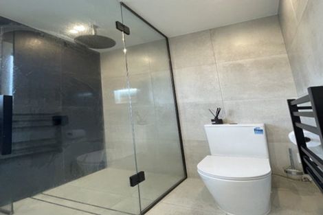 Photo of property in 6 Hiwihau Place, Glenfield, Auckland, 0629