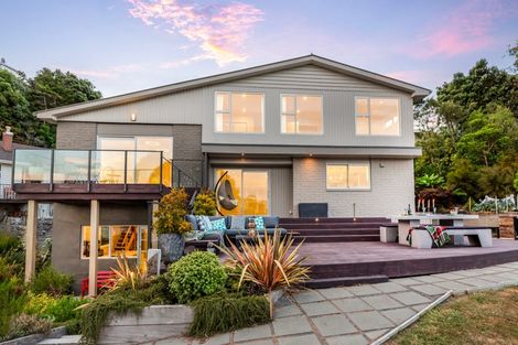 Photo of property in 64a Mana View Road, Paremata, Porirua, 5026