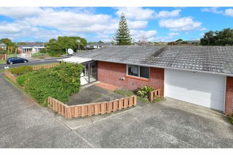 Photo of property in 1/105 Florence Avenue, Orewa, 0931