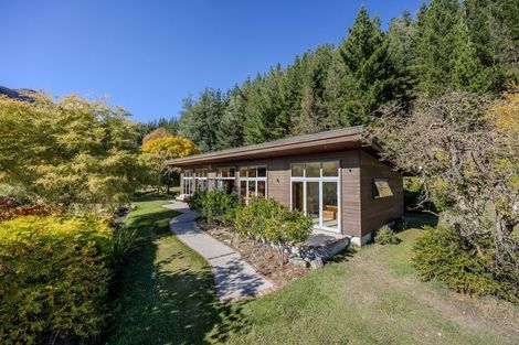 Photo of property in 84 Nook Road, Lake Hawea, 9382