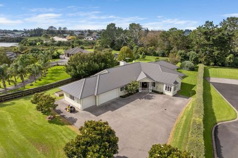 Photo of property in 6 Millbrook Drive, Waiuku, 2683