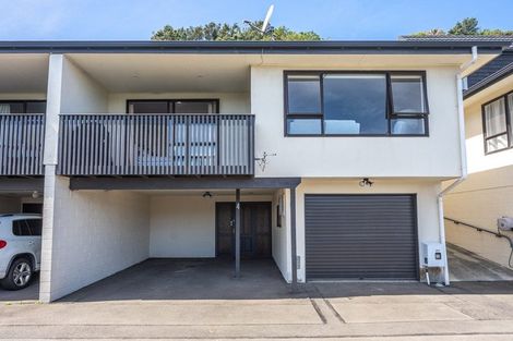 Photo of property in 4/24 Acheron Road, Paremata, Porirua, 5026