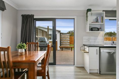 Photo of property in 26 Epping Place, Richmond Heights, Taupo, 3330