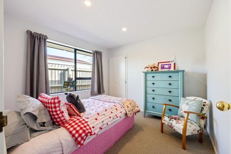 Photo of property in 2a Bank Street, Amberley, 7410