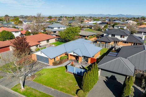 Photo of property in 6a Blarney Place, Casebrook, Christchurch, 8051
