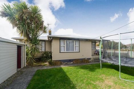Photo of property in 5 Maxwells Line, Awapuni, Palmerston North, 4412