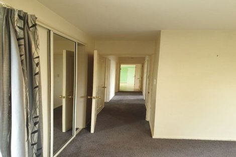Photo of property in 1 Roche Avenue, Upper Riccarton, Christchurch, 8041