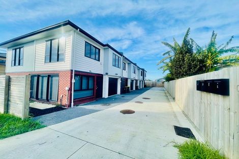 Photo of property in 10a Benton Place, Manurewa, Auckland, 2102