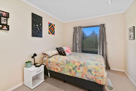 Photo of property in 7 Ramonda Close, Bayview, Auckland, 0629