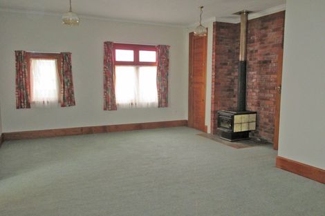 Photo of property in 23 Langston Avenue, Palmerston North, 4414