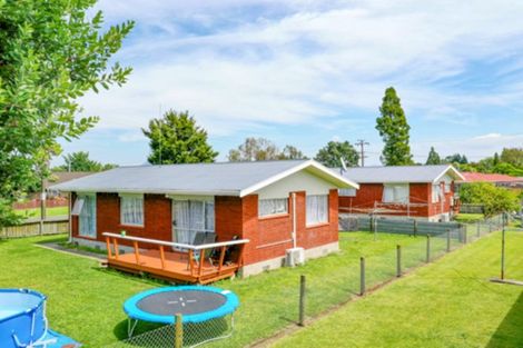 Photo of property in 74 Main Street, Edgecumbe, 3120