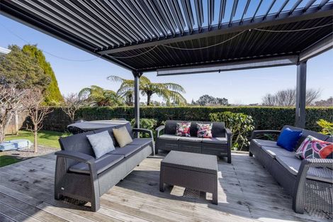 Photo of property in 34 Branch Road, Highlands Park, New Plymouth, 4312