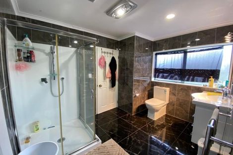 Photo of property in 47c Browns Road, Manurewa, Auckland, 2102