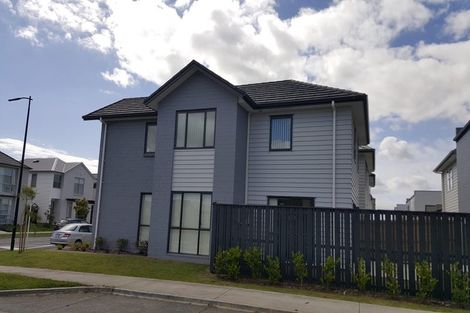 Photo of property in 2/33 Treestump Road, Takanini, 2112