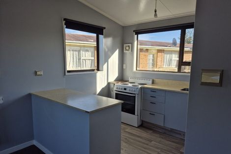Photo of property in 1-12/71 Main Street, Mataura, 9712