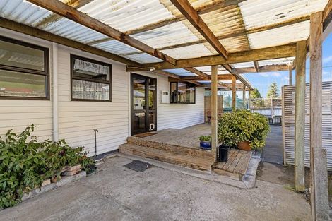 Photo of property in 67 Ongo Road, Hunterville, 4730