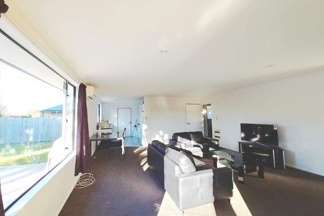 Photo of property in 5a Kawaka Street, Riccarton, Christchurch, 8041