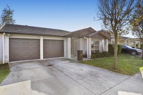 Photo of property in 36 Popokatea Drive, Takanini, 2112