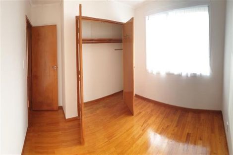 Photo of property in 15 De Thiery Place, Pakuranga Heights, Auckland, 2010