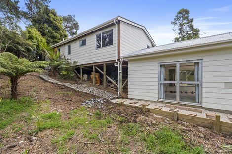 Photo of property in 14 Pitcher Place, Glen Eden, Auckland, 0602