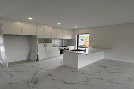 Photo of property in 9 Rongomai Street, Helensville, 0800