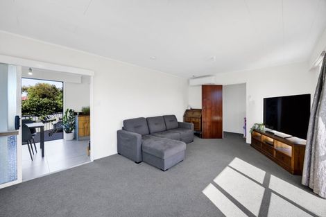 Photo of property in 15 Wilson Road, Opunake, 4616