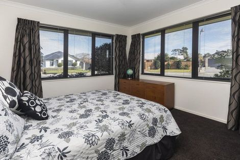 Photo of property in 4 Gilchrist Place, Kaiapoi, 7630