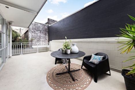 Photo of property in 8 Clayton Street, Saint Clair, Dunedin, 9012