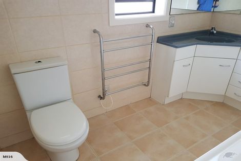 Photo of property in 37 Graeme Avenue, Mangere East, Auckland, 2024