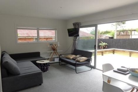 Photo of property in 1/35 Routley Drive, Glen Eden, Auckland, 0602