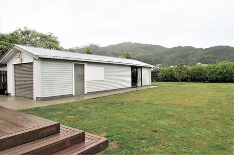 Photo of property in 80 Hyde Street, Wainuiomata, Lower Hutt, 5014