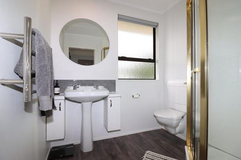 Photo of property in 10 Kereru Place, Masterton, 5810