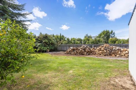 Photo of property in 25 Gray Avenue, Paraparaumu Beach, Paraparaumu, 5032