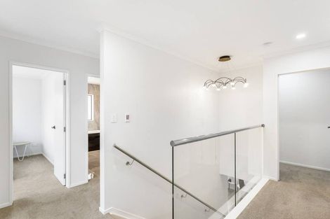 Photo of property in 8b Lynette Place, Mangere, Auckland, 2022