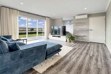 Photo of property in 36 Westside Road, Port Waikato, Tuakau, 2695