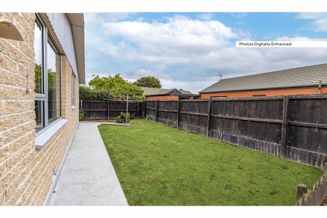 Photo of property in 37 Chipping Lane, Redwood, Christchurch, 8051