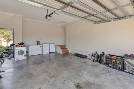 Photo of property in 92 Ridgeway Drive, Te Kamo, Whangarei, 0112
