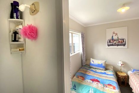 Photo of property in 105 Moa Street, Whangamata, 3620