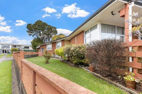 Photo of property in 14c Cowling Road, Hurdon, New Plymouth, 4310