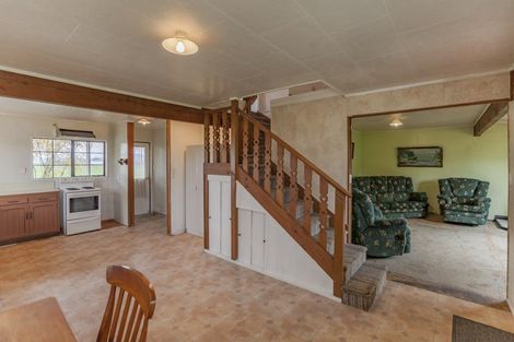 Photo of property in 19 Ellison Street, Otane, 4202