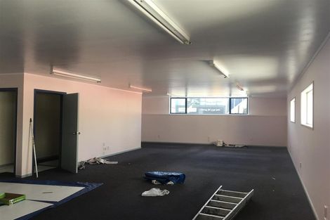 Photo of property in 37 Farmlet Road, Karamu, Hastings, 4172