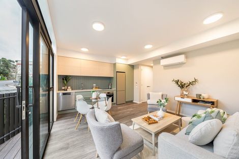 Photo of property in 52u2 Northland Road, Northland, Wellington, 6012