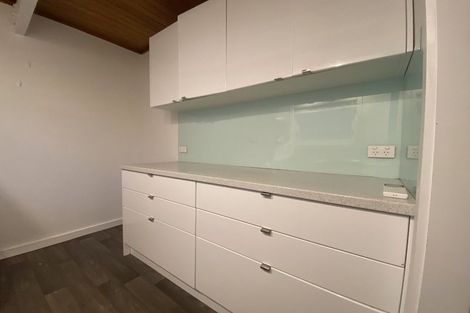 Photo of property in 6 Stowe Hill, Thorndon, Wellington, 6011