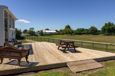 Photo of property in 56 Fairview Road, Katikati, 3129