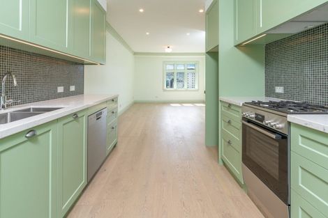 Photo of property in Hamilton Flats, 9a Hawker Street, Mount Victoria, Wellington, 6011