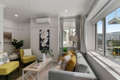 Photo of property in Fountain Court, 48u5 Oriental Parade, Oriental Bay, Wellington, 6011