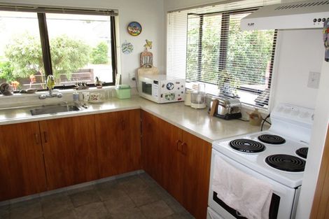 Photo of property in 88 Kapanui Road, Waikanae, 5036