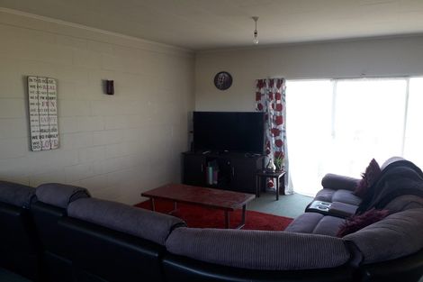 Photo of property in 221 Queens Drive, Windsor, Invercargill, 9810