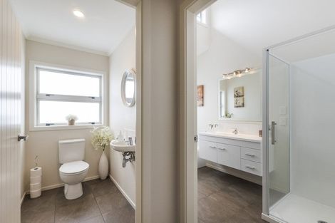 Photo of property in 68 James Line, Kelvin Grove, Palmerston North, 4414